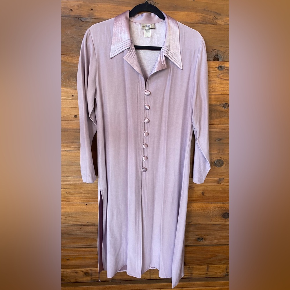 Beautiful lilac duster.
